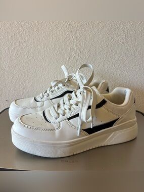 Ecko Unlimited y2k platform sneakers size 7.5
